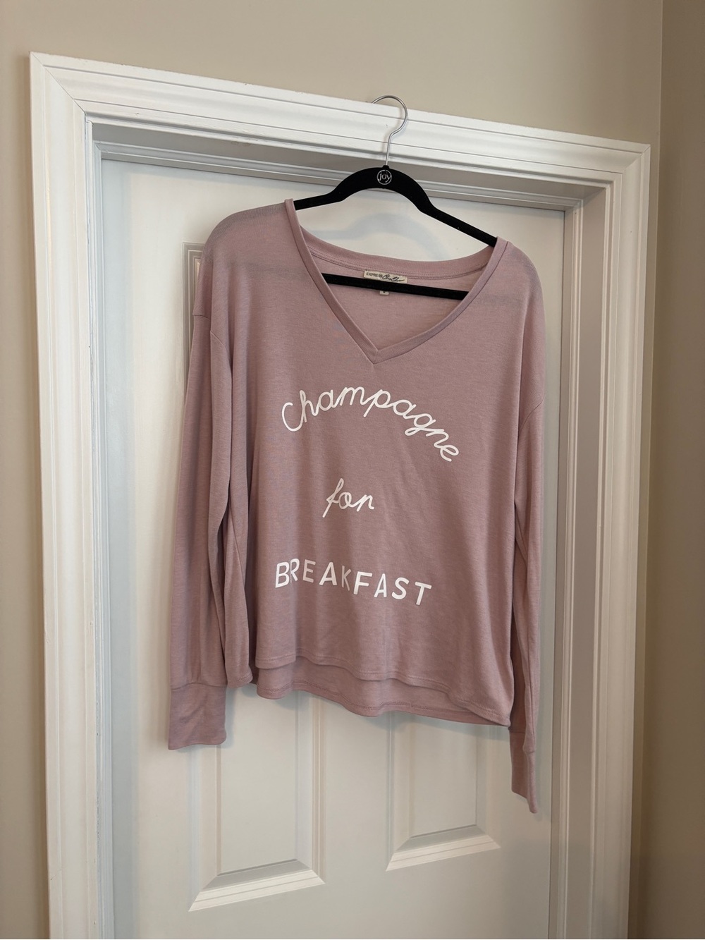 Express One Eleven Graphic Champagne Flowy Tee Women’s Medium Graphic Tee